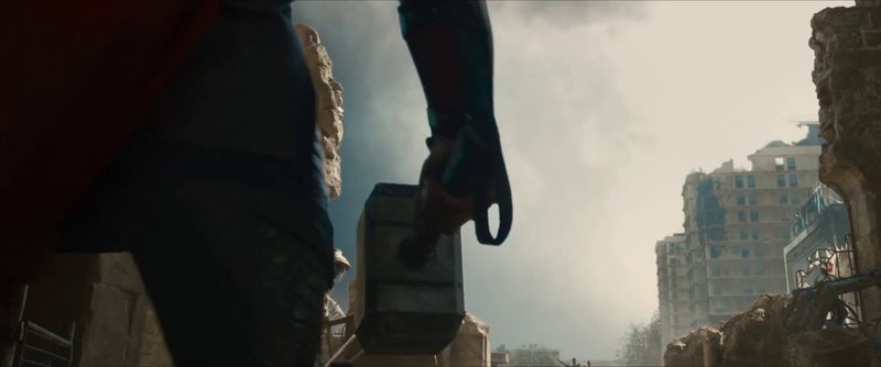 Illustration for article titled Avengers Age of Ultron Trailer Screengrabs: There are no strings